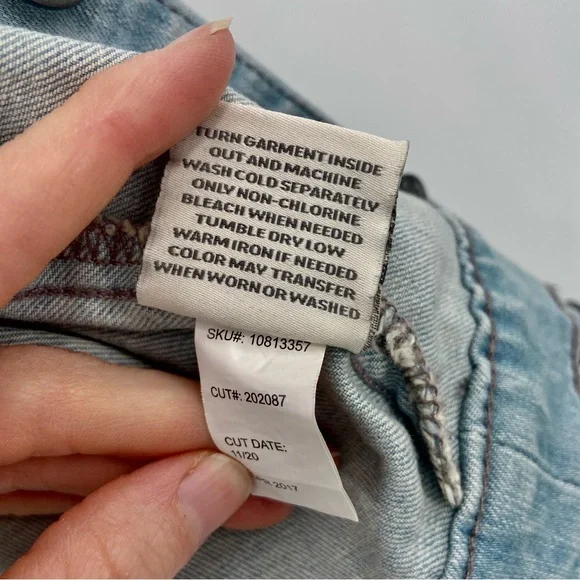 Torrid Light Wash Distressed Denim Vest 3 - Picture 8 of 9